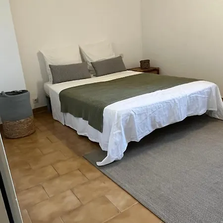 בית נופש Jolie Maison De Avec Piscine *