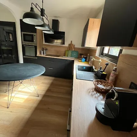 Jolie Maison De Avec Piscine